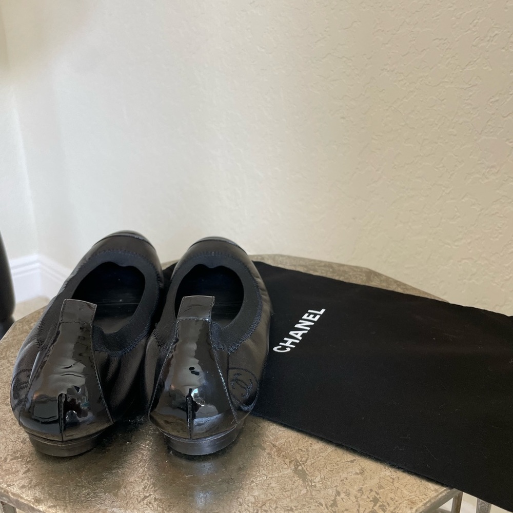 CHANEL Stretch Spirit Interlocking CC Logo Ballet Flats - Picture 3 of 12